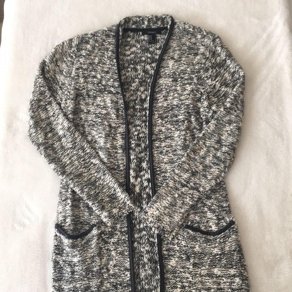 Forever21 black and white cozy cardigan